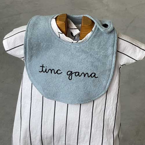Pitet tinc gana, Blau