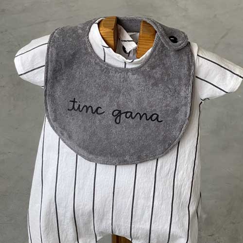 Pitet tinc gana, Gris
